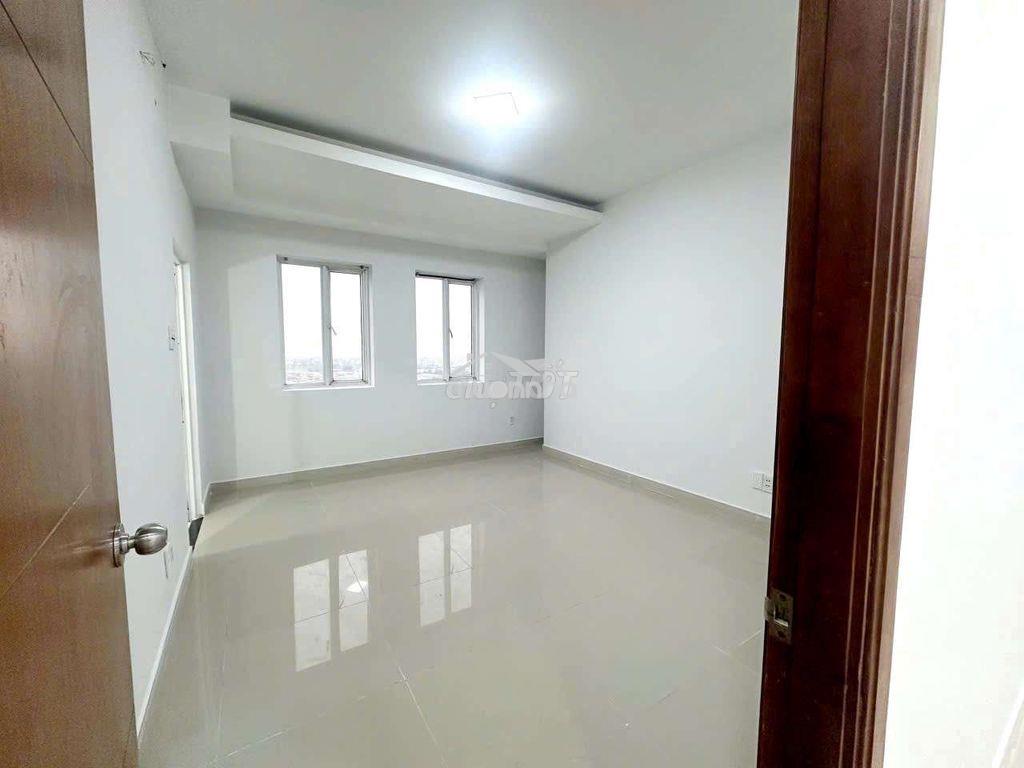 Cho thuê chung cư 12 view tín phong. lầu 16, dt 80m2 có 2pn,2wc - 2