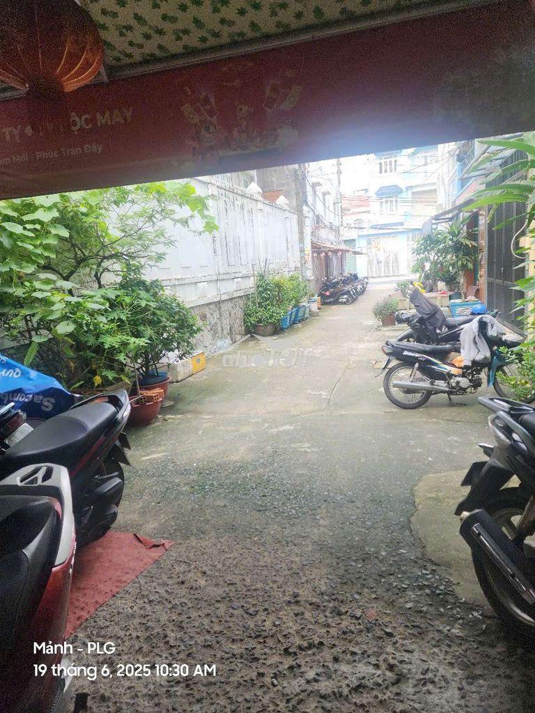 Nhà bán hoặc cho thuê - 4