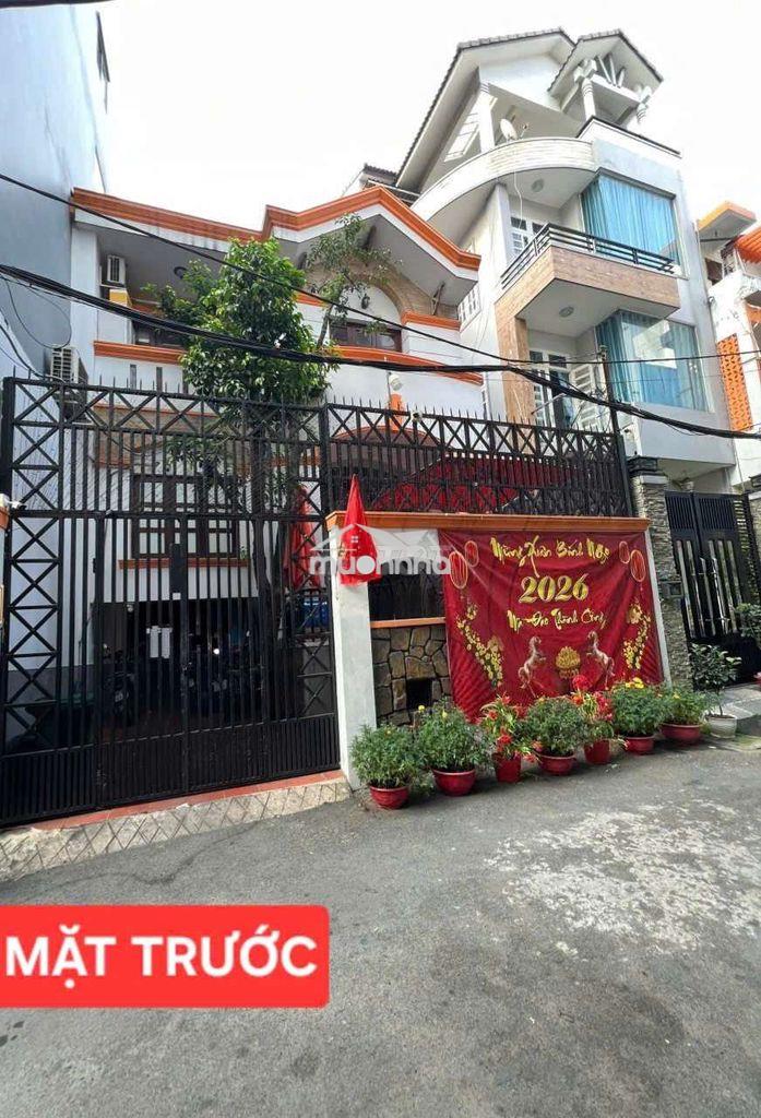 Biệt thự đường 3 tháng 3, q.10, 11m x 27m. hầm 3 tầng,thang máy, 38 tỷ