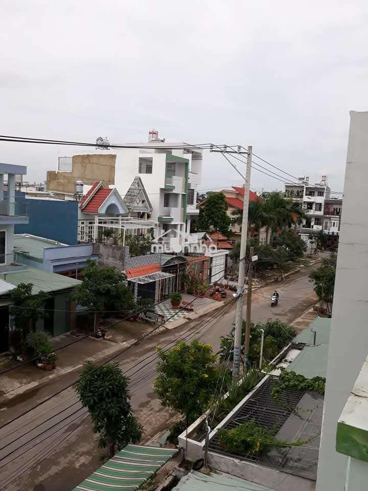 Nhà cần bán 1 trệt 2 lầu 5x24m2 full thổ cư sổ sẵn - 3