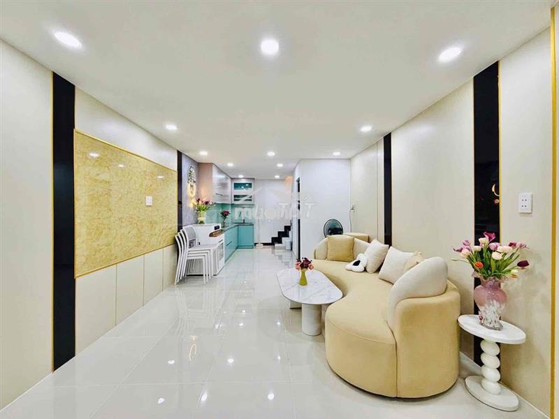Nhà đẹp view chung cư dreamhome gò vấp, 35m2, 3 tầng,nhỉnh 4 tỷ ở ngay