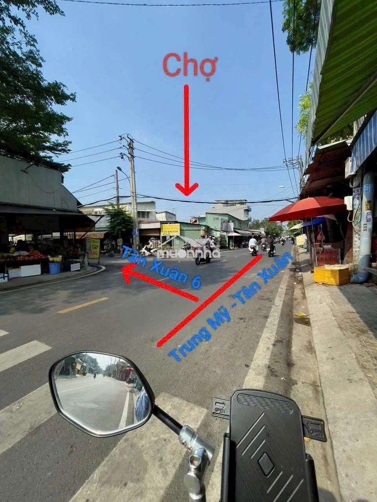 Bán nhà ngay chợ nhỏ lê thị hà trung tâm hóc môn