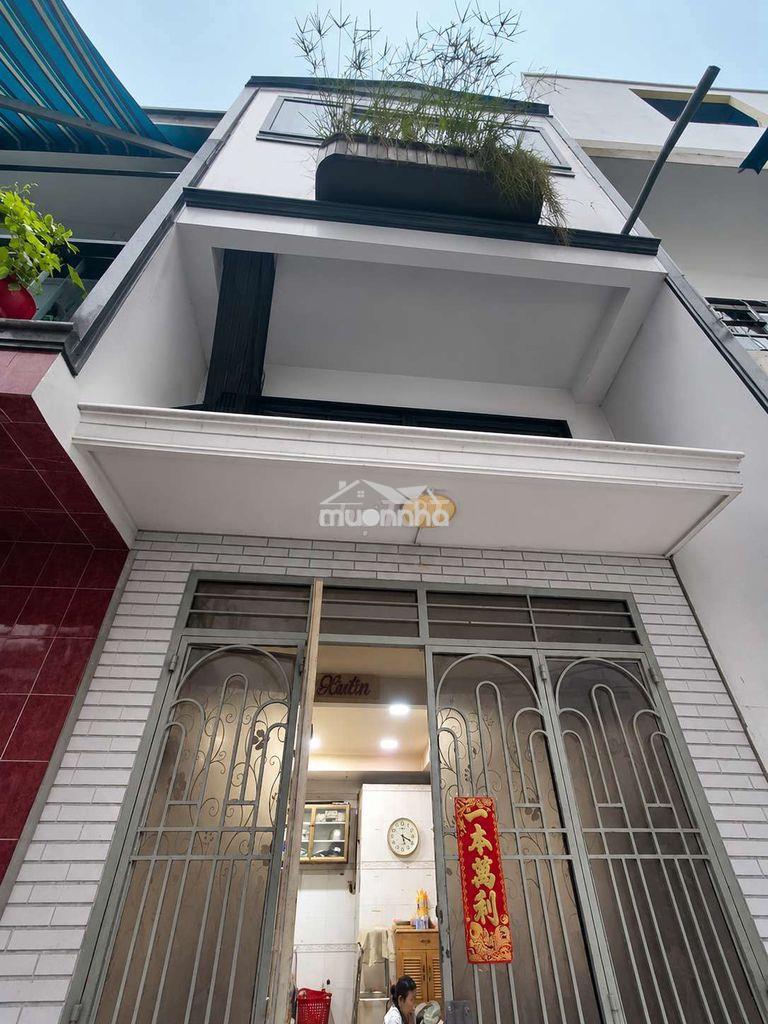 🏡 2.85 tỷ- 3 tầng cmt8 vài bước chân ra bv thống nhất, hẻm ba gác