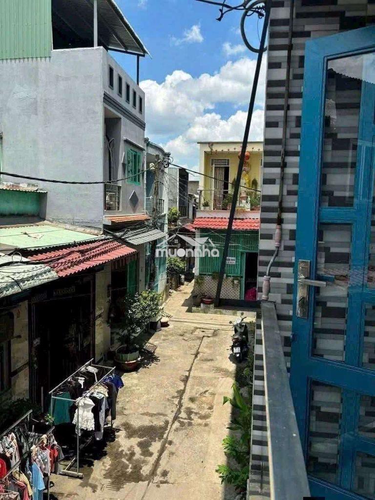 Bán lỗ nhà ngay chợ bình chánh - 60m², sổ riêng, giá 1 tỷ 150 - 2