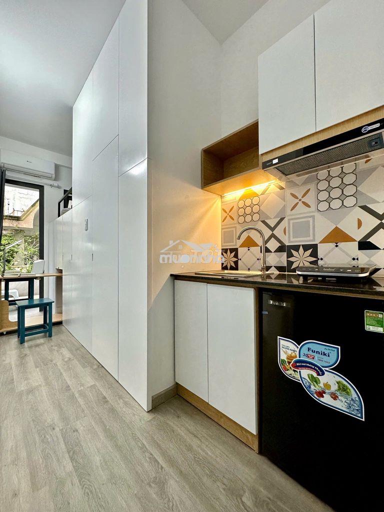 Duplex siêu xinh - máy giặt riêng - sát cầu lê văn sỹ - free xe
