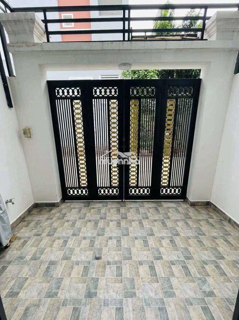 Cho thuê nhà trệt 2 lầu hẻm xe hơi sát mặt tiền đường 11 - 4