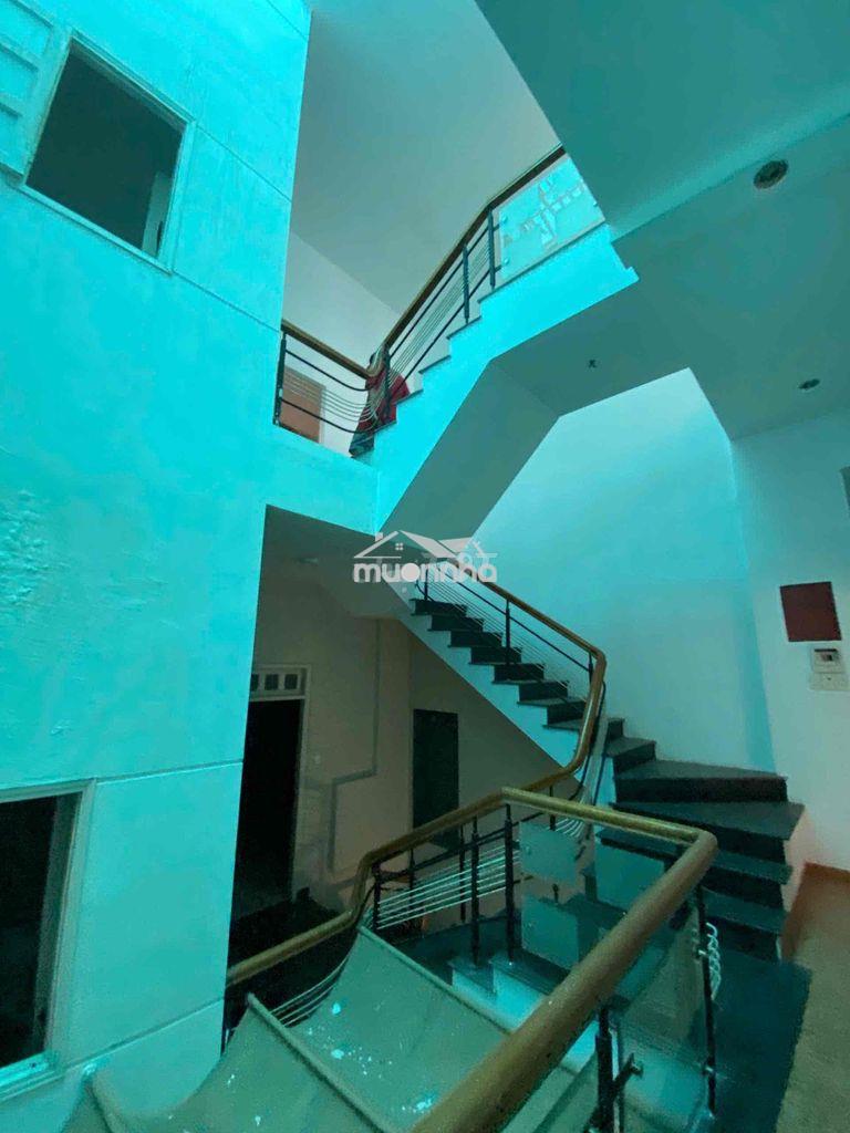 Nhà mặt tiền hải châu bề ngang 6m - 3