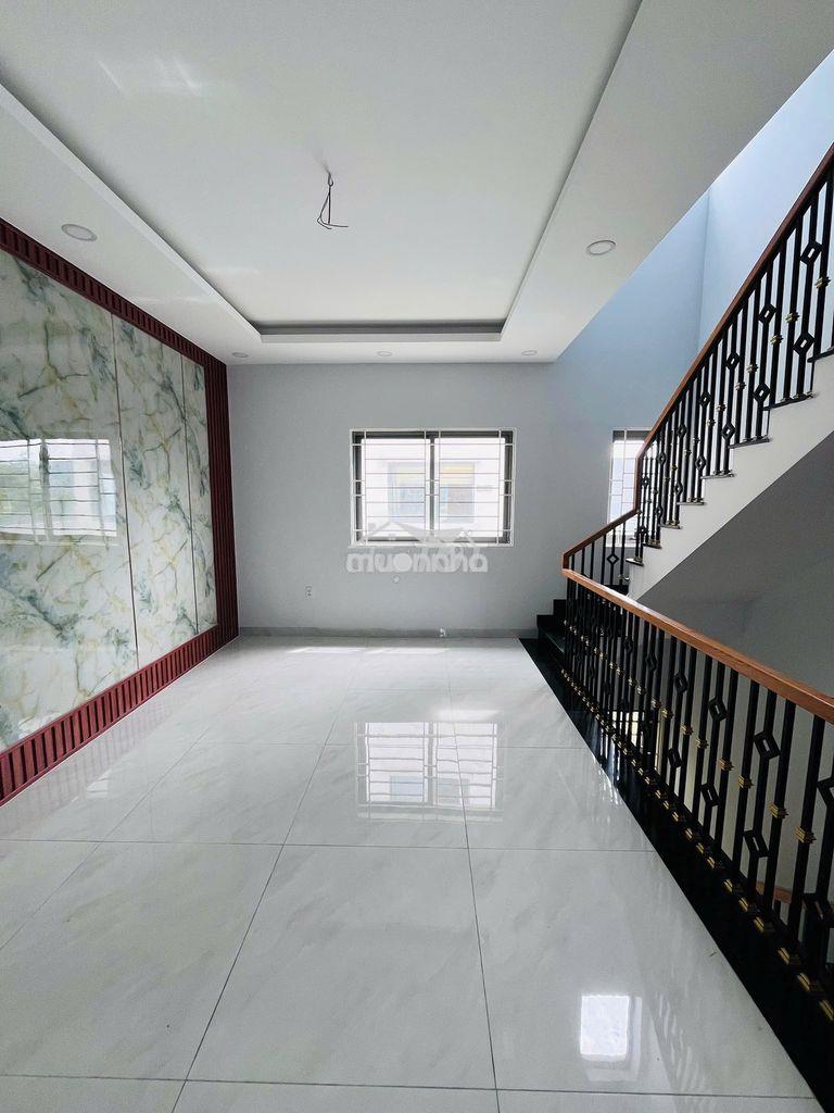 Bán căn nhà 75m2 (5x15m). view công viên + sát cổng chào số 3 - 3