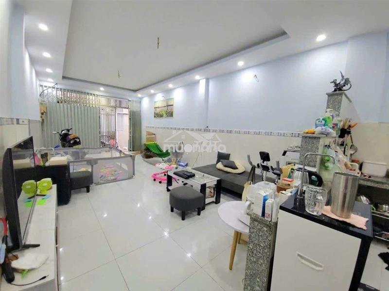 Giảm 350tr, cần bán gấp nhà 2 tầng ni sư huỳnh liên, tân bình 