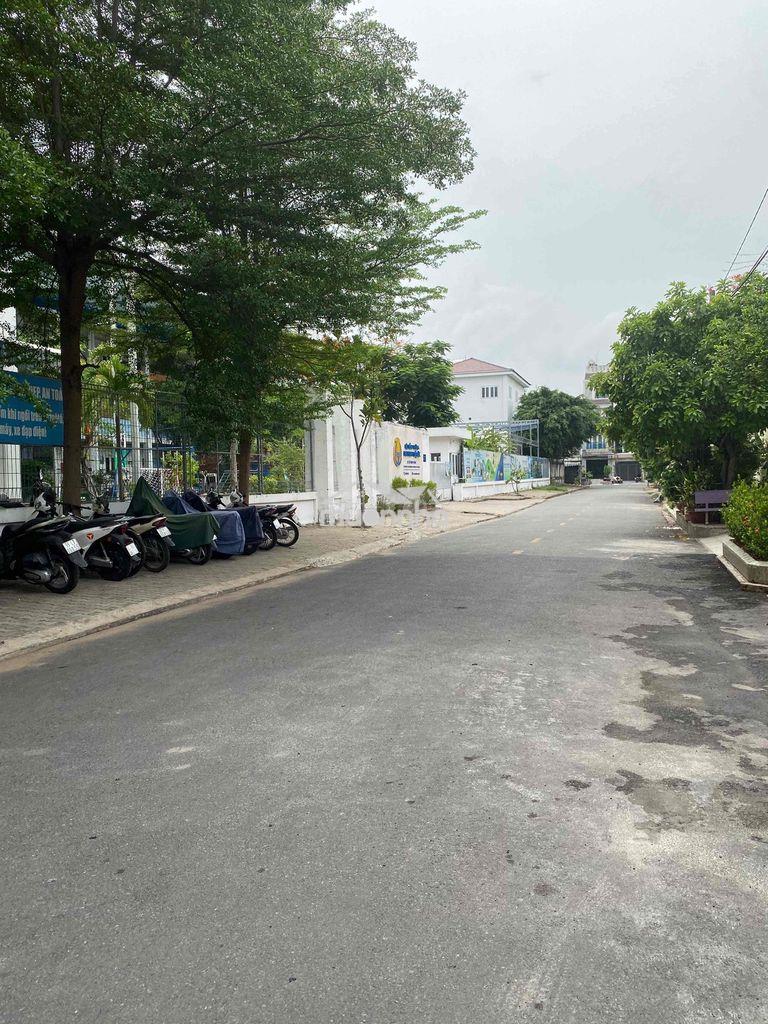 Cho thuê nhà khu dân cư bình hưng. kế bến xe quận 8.