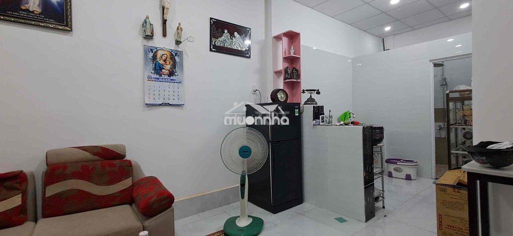 Cho thuê nhà nguyên căn 60m² hóc môn, full nội thất, dọn vào ở ngay - 3