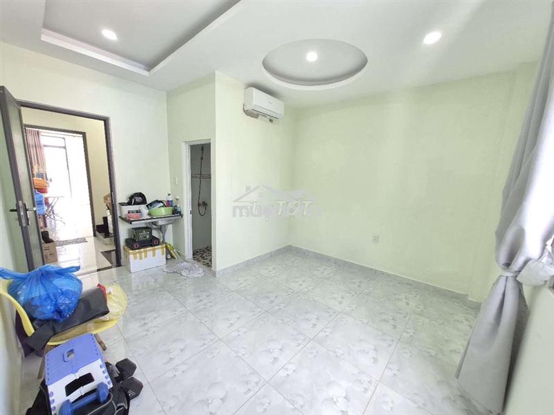 Trọ cho nữ - 1 người - cmt8 q3
