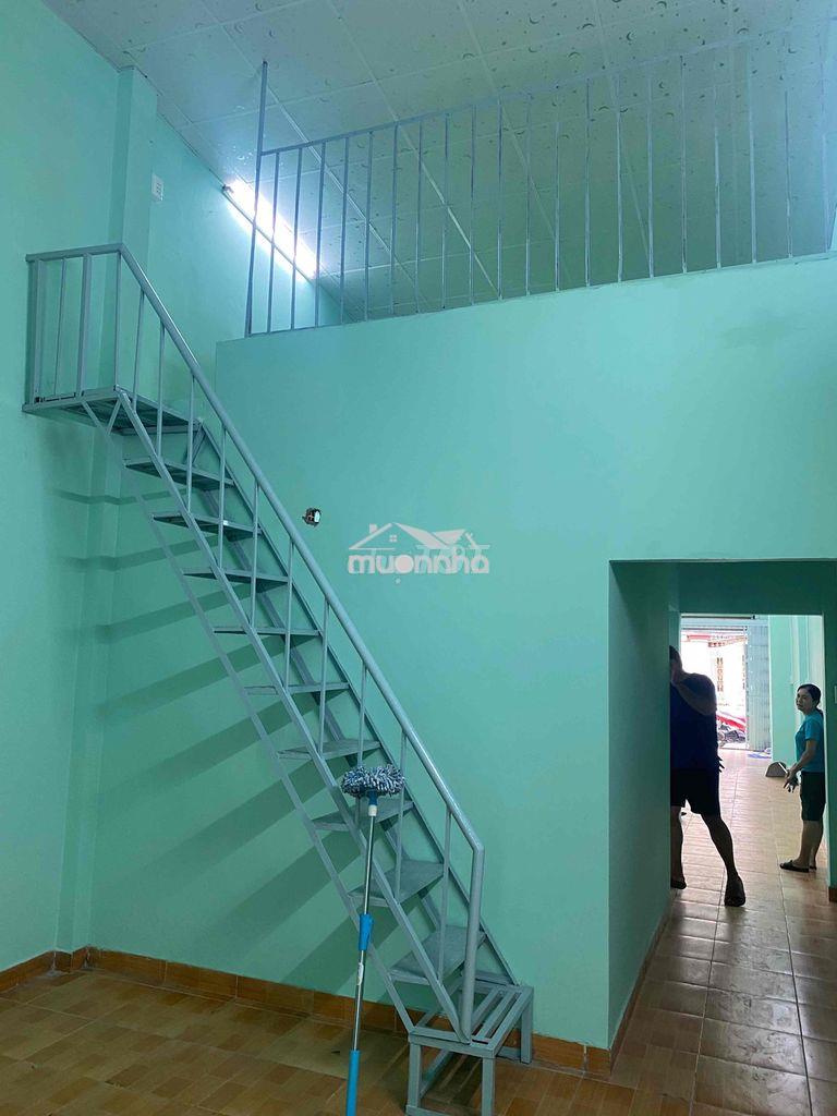 Nhà sửa mới cho thuê 8tr - 4