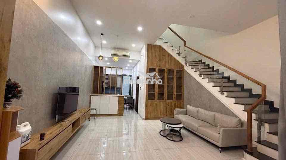 Nhà phố full nội thất cao cấp khu thương mại dịch vụ phú mỹ - 2