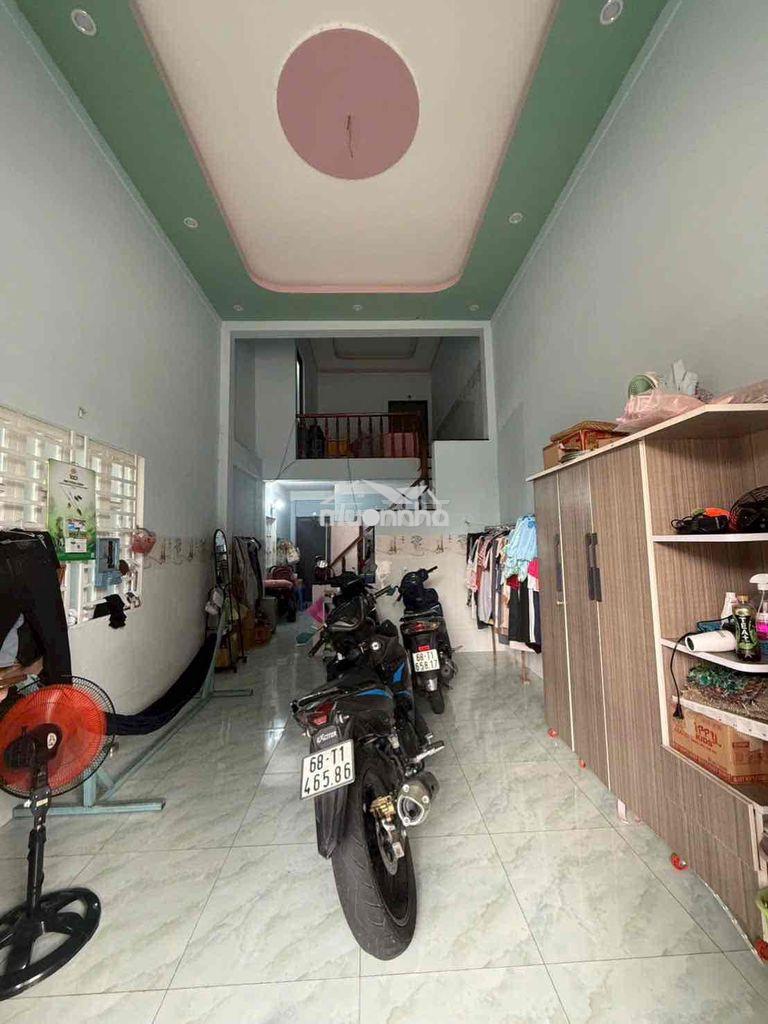 Bán gấp dãy trọ bến cát 150m2/1tỷ050 gần chợ đang cho thuê 8tr/tháng - 2