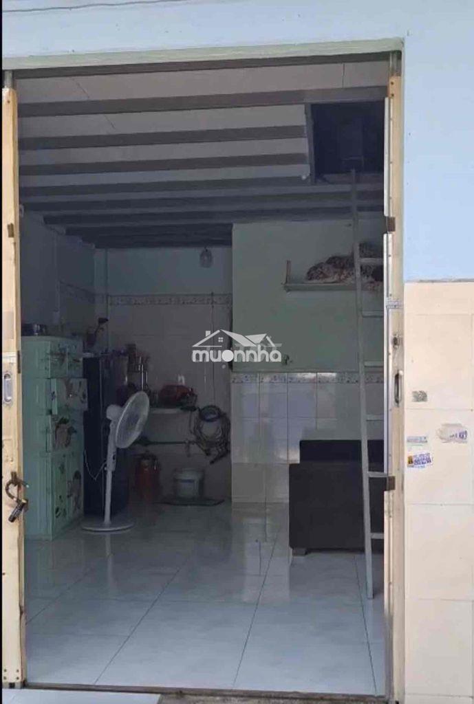 Cho thuê phòng trọ có gác mặt tiền giá tốt