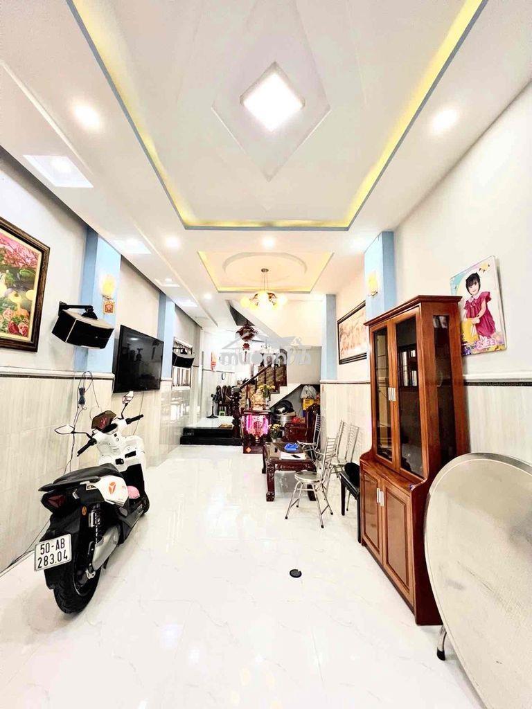 Bán gấp nhà đẹp 4 tầng - hậu giang quận 6 - 80m2, 4x20m