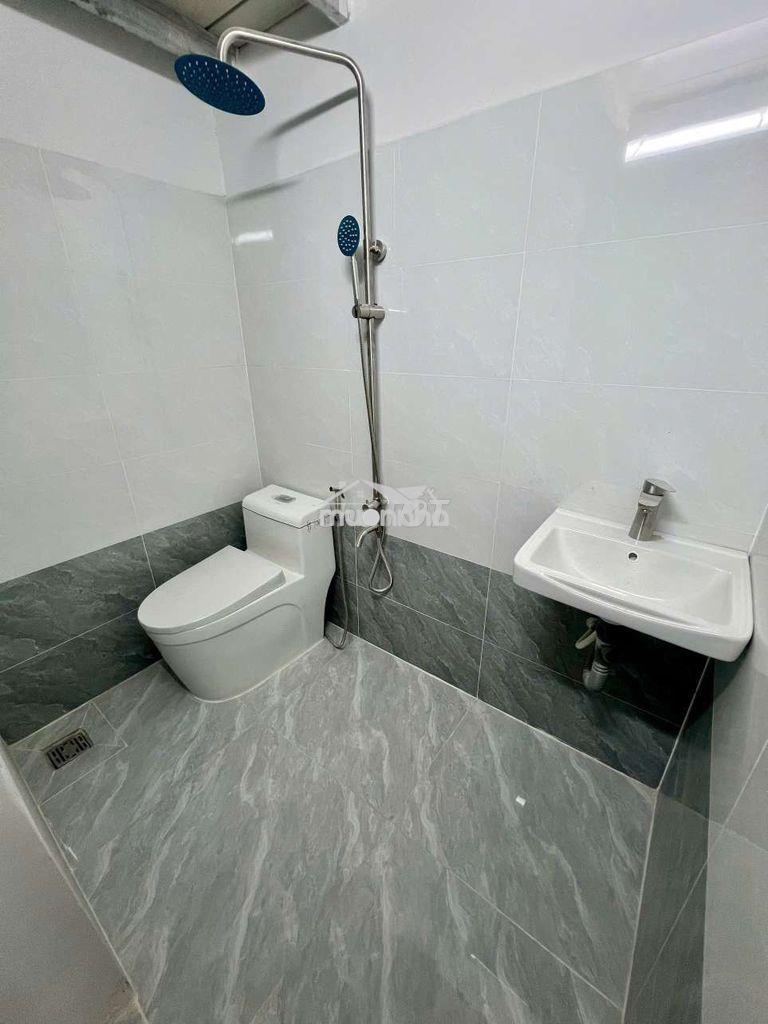 Phòng mới xây - nguyễn văn cự - 4