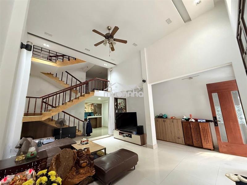 Giá sập -nhà 4 tầng hải châu. mt tống phước phổ - gần quảng trường 2/9