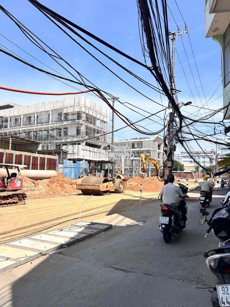 🎯Hướng đông, 70m2, gần trường học giá chỉ 3.65 tỷ lê đình lý.