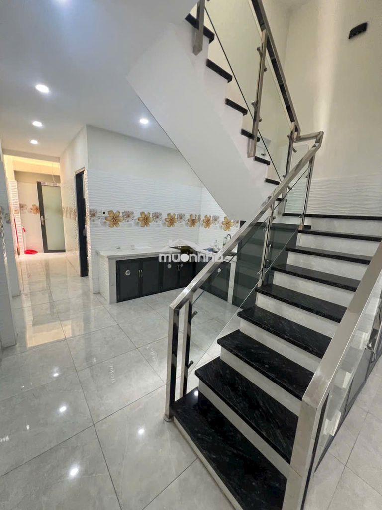 Nhà đẹp lê quang sung (4x14)m | cách minh phụng vài bước chân - 2