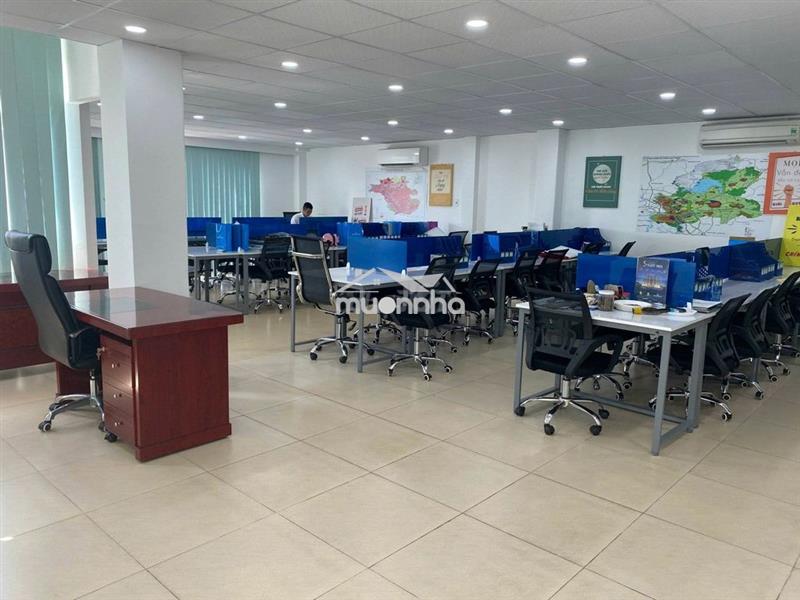 Nhà đường trường chinh diện tích: 8x20m trệt 3 lầu sàn suốt, cho thuê