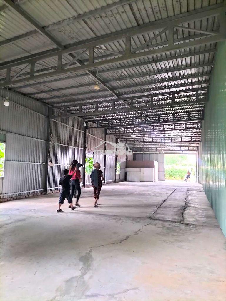 Xưởng 350m2 - có văn phòng - hóc môn - 3