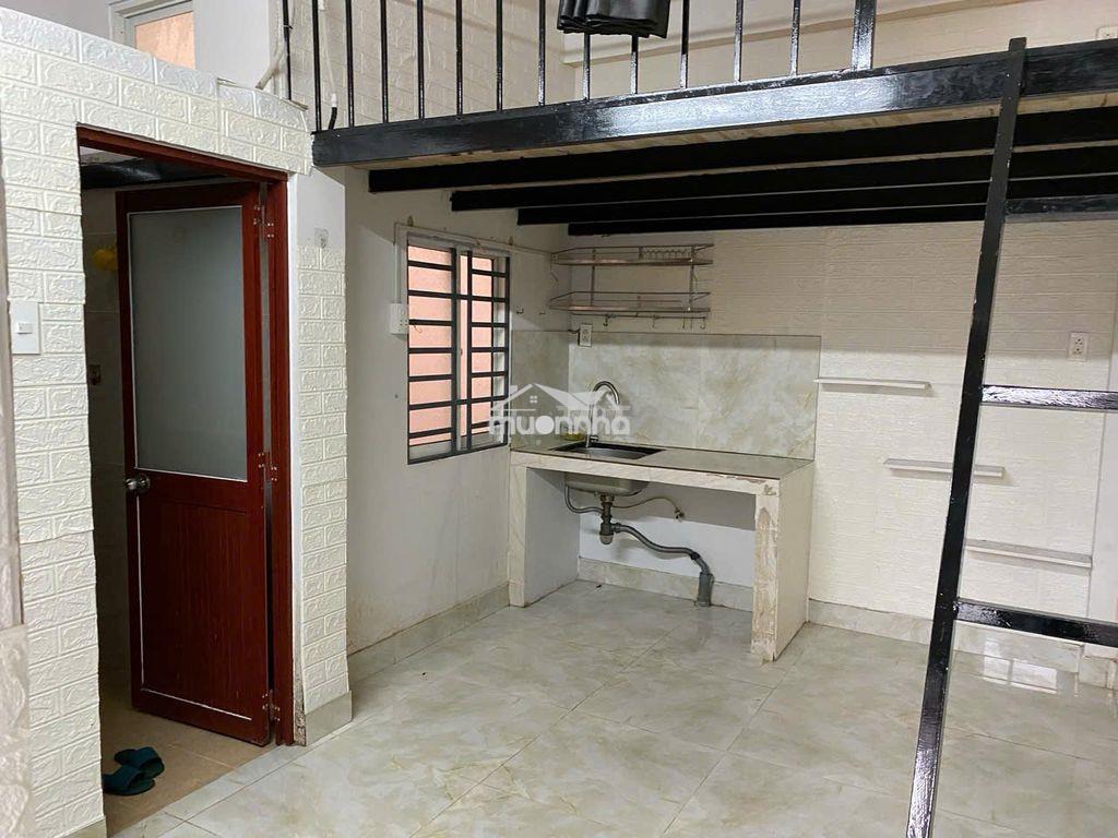 Phòng tiện nghi – có máy lạnh – đi lại thuận tiện!! - 4