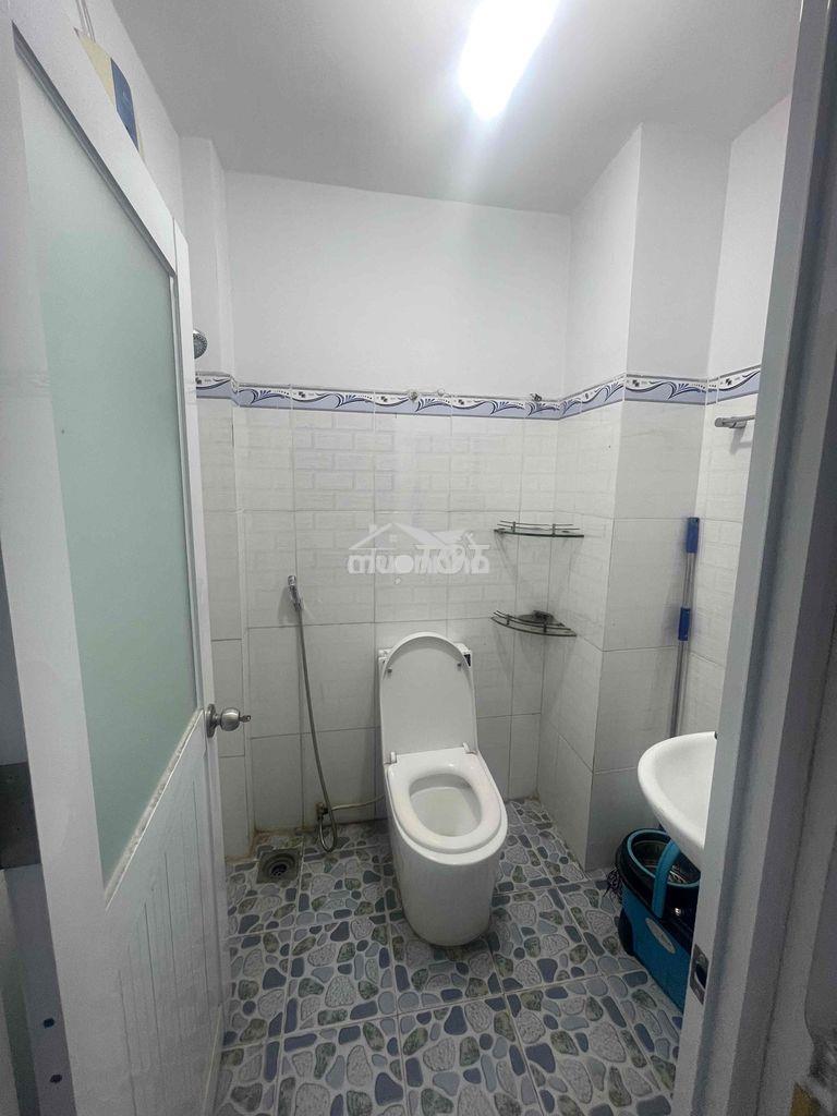 💎 💎 💎 Trệt 2 lầu sân thượng 4❌18m có 4pn 4wc hẻm xe hơi quang trung - Ảnh 3