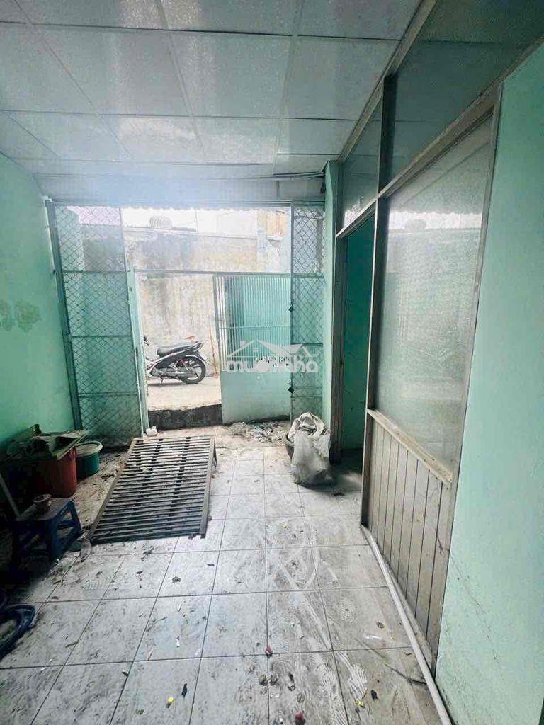 Nhà đẹp q4 tphcm