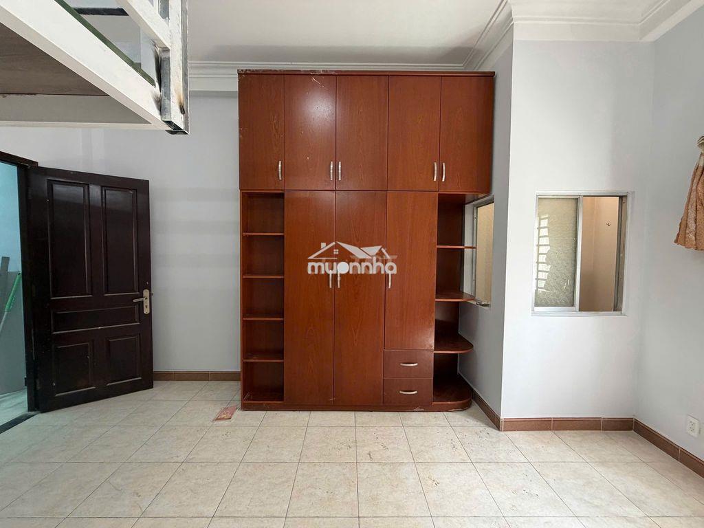 Cho thuê phòng sát bên emart phan huy ích giá chỉ 3triệu - 3