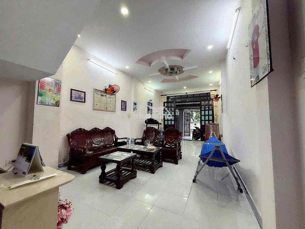 Gấp bán - xe hơi ngủ trong nhà man thiện - 94m2,3tầng - 6tỷ h.ơn. - 2