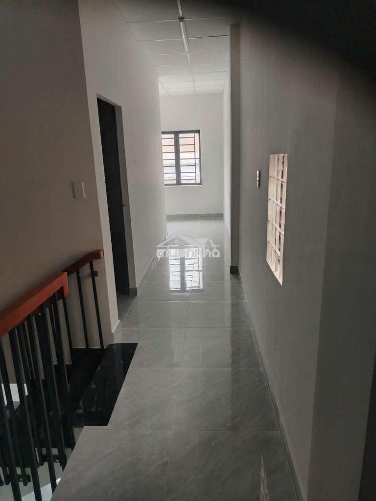 Cho thuê nhà nguyên căn 1 trệt 1 lầu, dt 4,5×20 có 3pn,2wc. khu chợ - 4