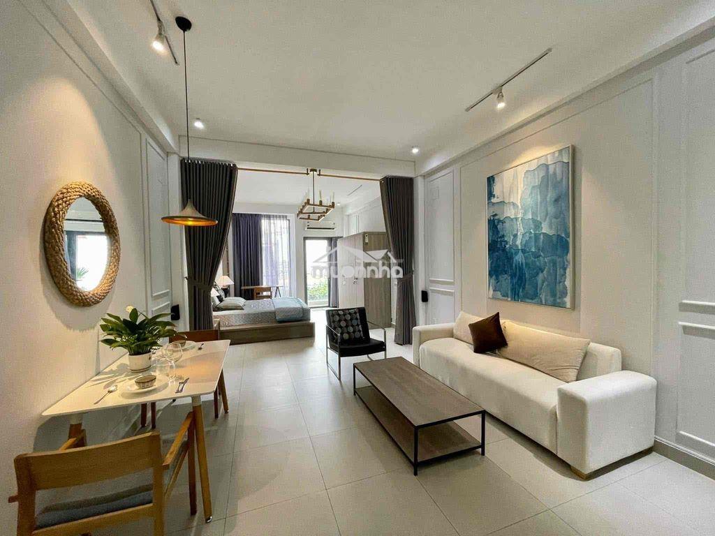 Apartment tách bếp toạ lạc tại thảo điền - gần cầu sài gòn ban công - 2