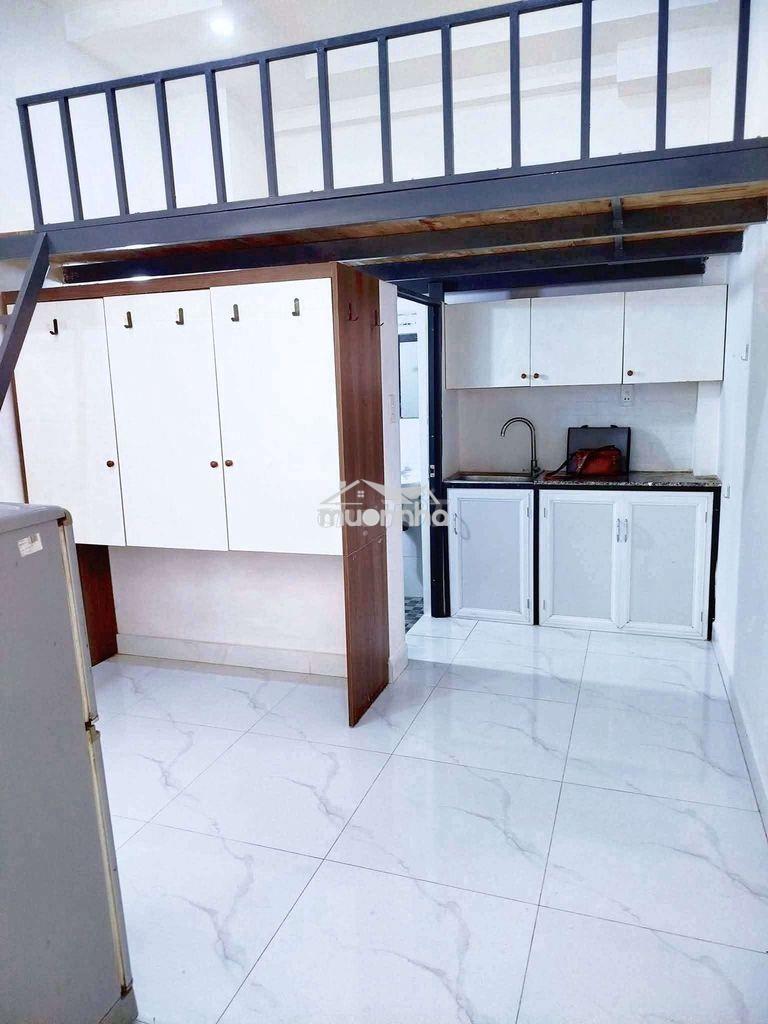 Phòng cho thuê có nội thất ở 306/52 vườn lài phường an phú đông q12