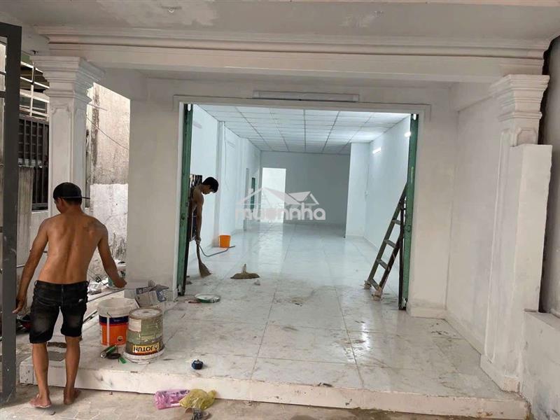 Cho thuê nhà nguyên căn 1pn 1wc hxh phạm đăng giảng  dt 5 x 20 chỉ 8tr