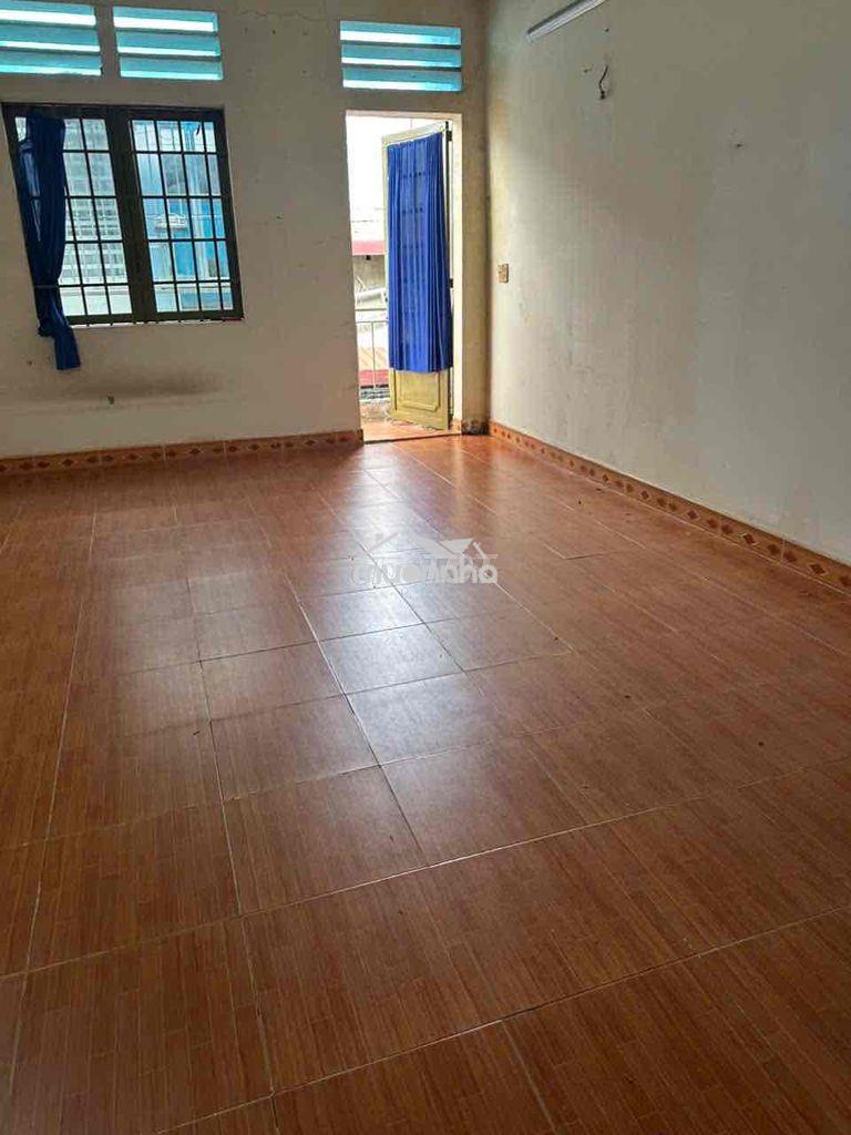 Nhà nguyên căn sạch sẽ 4x9, 1 lầu kiên cố - 3