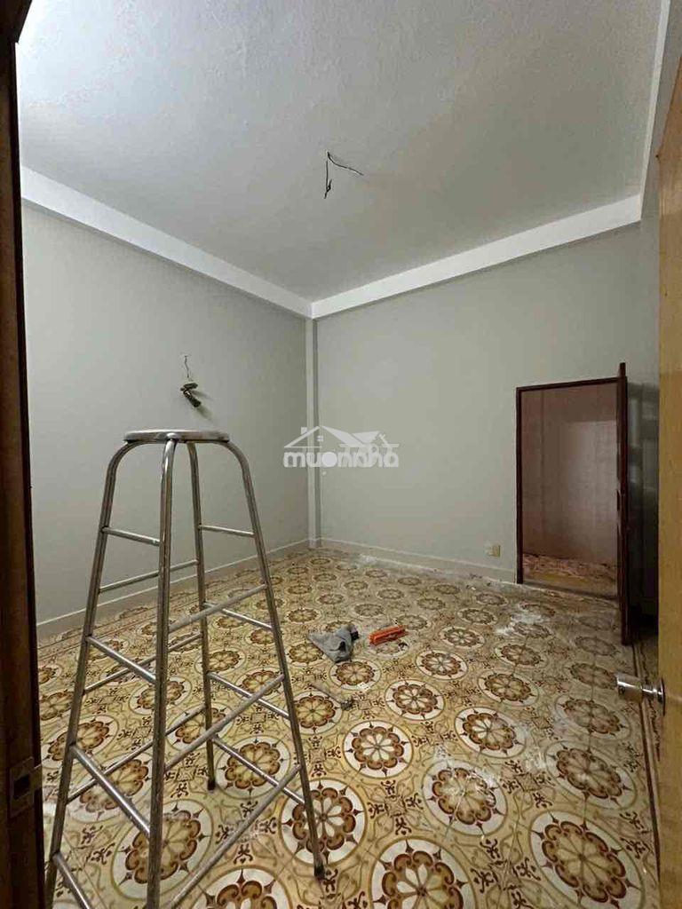 Cho thuê nhà hẻm tải khu bàu cát tân bình.dt: 4m x 20m 1 lầu giá 15tr - 4