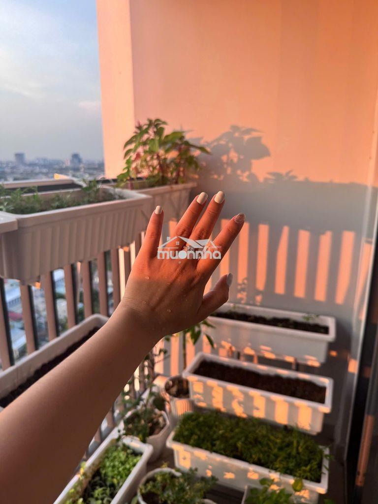 Nhượng căn 2pn 2wc ở the rivana view sông tầng 26.