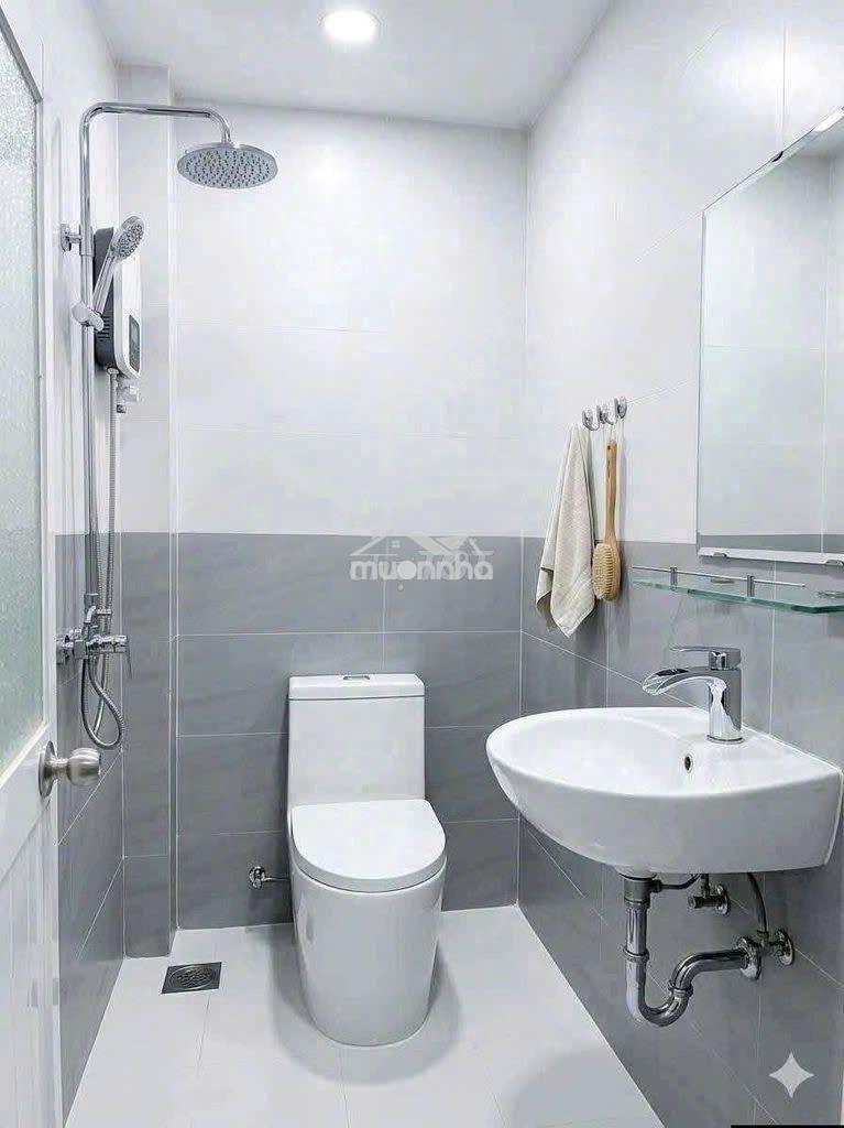 📍 Hẻm xe hơi 525 huỳnh văn bánh - 3 phòng - nhà mới - 2