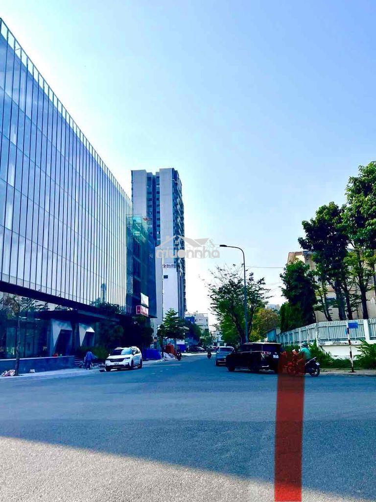 Toà nhà góc 2 mt!!! nguyễn văn kỉnh và lê hiến mai p. tml q2 (20x40m) - 3