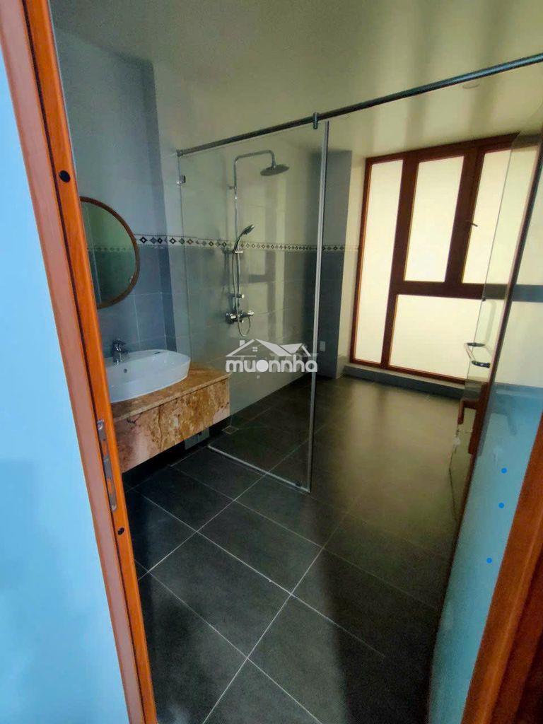 🚗 Nhà hxh huỳnh văn bánh_q.pn_7x20m, hầm lửng 3 lầu, thang máy. - 3
