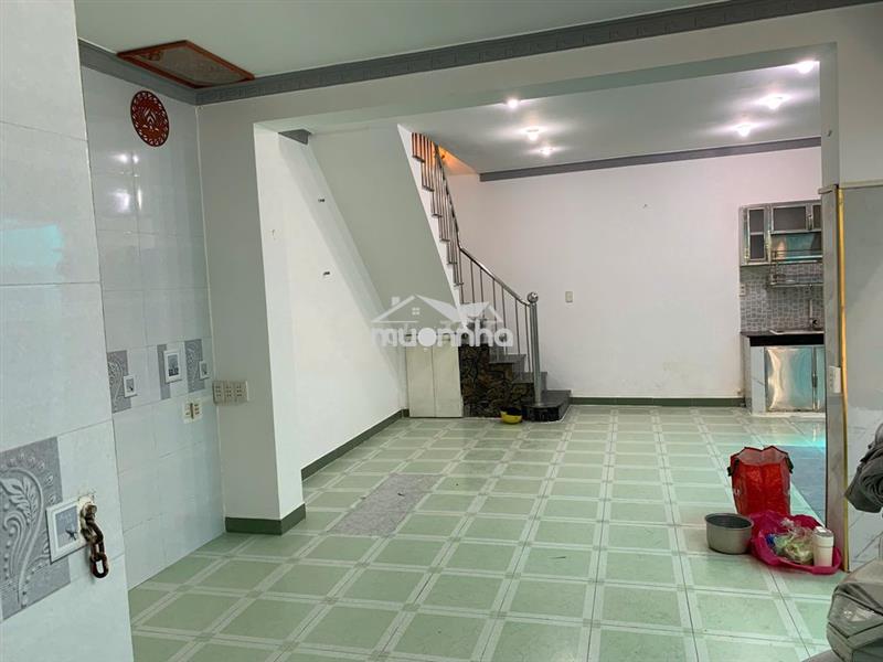 Nhà gần chợ hoàng hoa thám tân bình 3pn giá 12 triệu