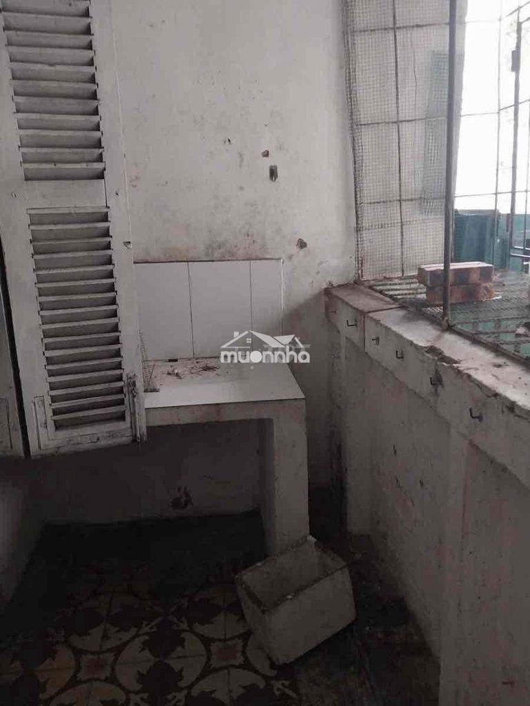 Ngon ! hơn 3 tỷ có căn tt nguyễn trãi, tx nam-2 mặt oto-45/90m;2n - 4