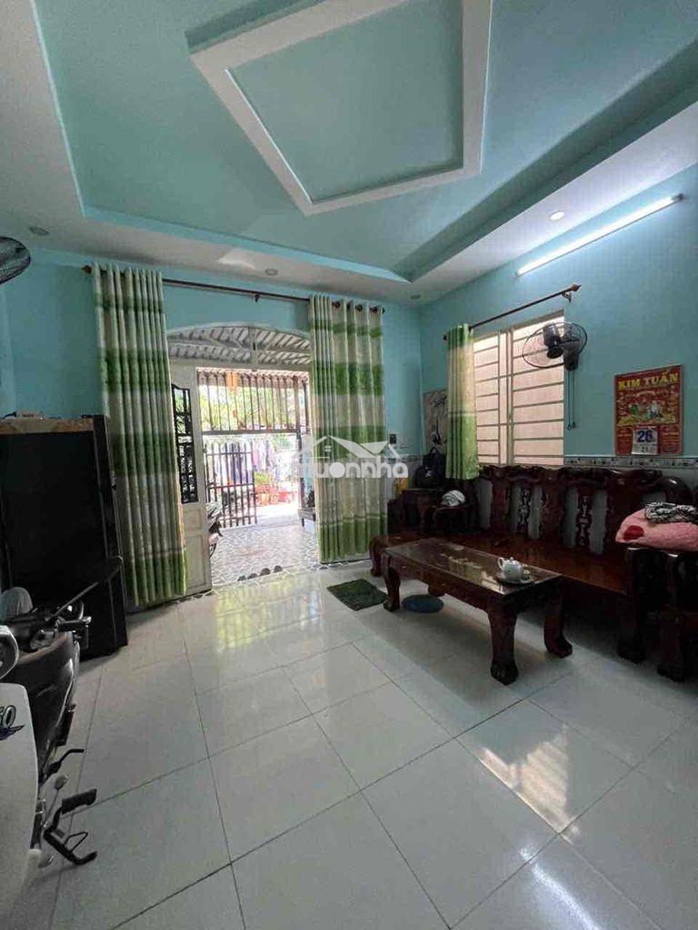 Cho thuê nhà 1 trệt 1 lầu gần chợ bửu hòa  🚗🚗đường ô tô nhỏ sân xe máy