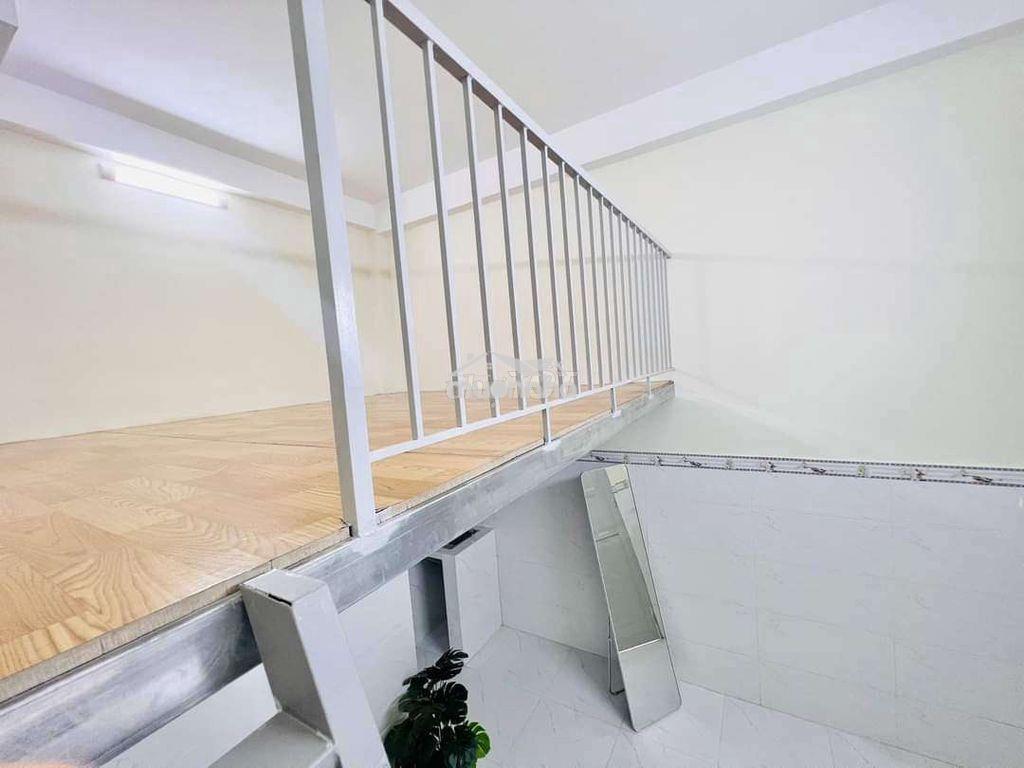 Phòng gác rộng giá 2tr4 - 4