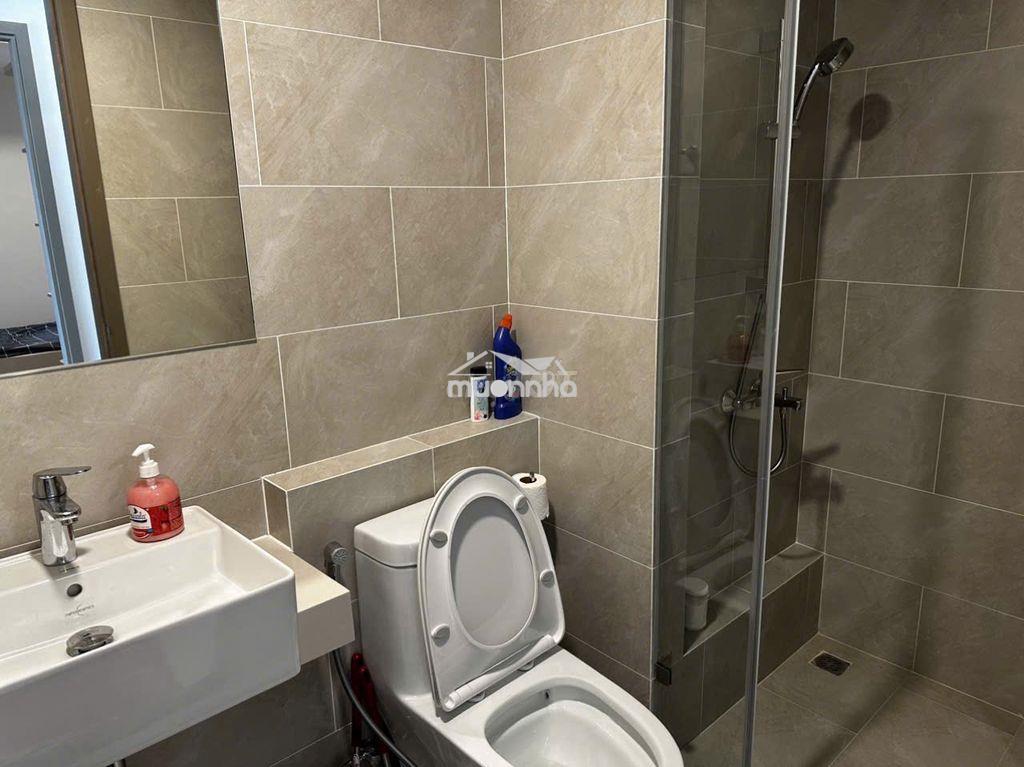 Căn đẹp giá tốt 8tr full nội thất - view hồ bơi - ở gia đình - ở ngay - 4