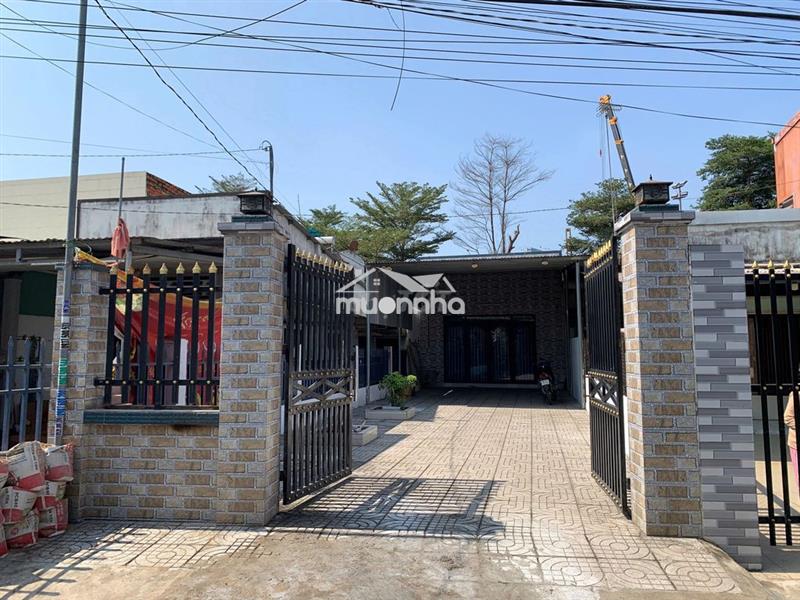 Cho thuê nhà nguyên căn 168m² – vòng xoay long thành, gần chợ