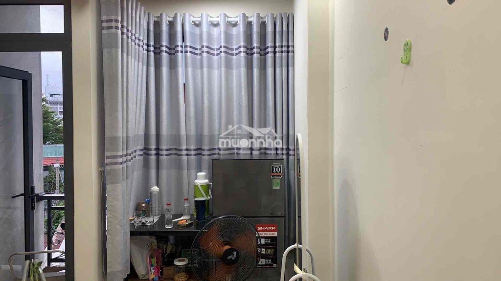 Cho thuê phòng mặt tiền lầu 2 thoáng mát , hẻm cụt nên rất an ninh - 2