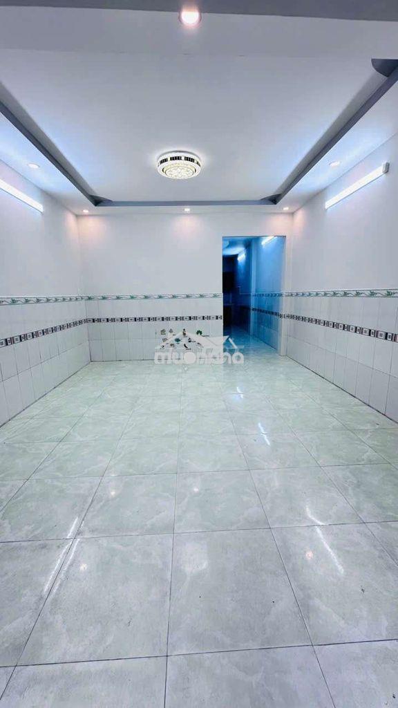 Bán nhà đẹp liên ấp 123 dt: 4*12,5m 1t+lầu 3pn 2w đường 5m - 4